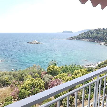 The Best View Apartment Palaiontsiflikion Exterior photo